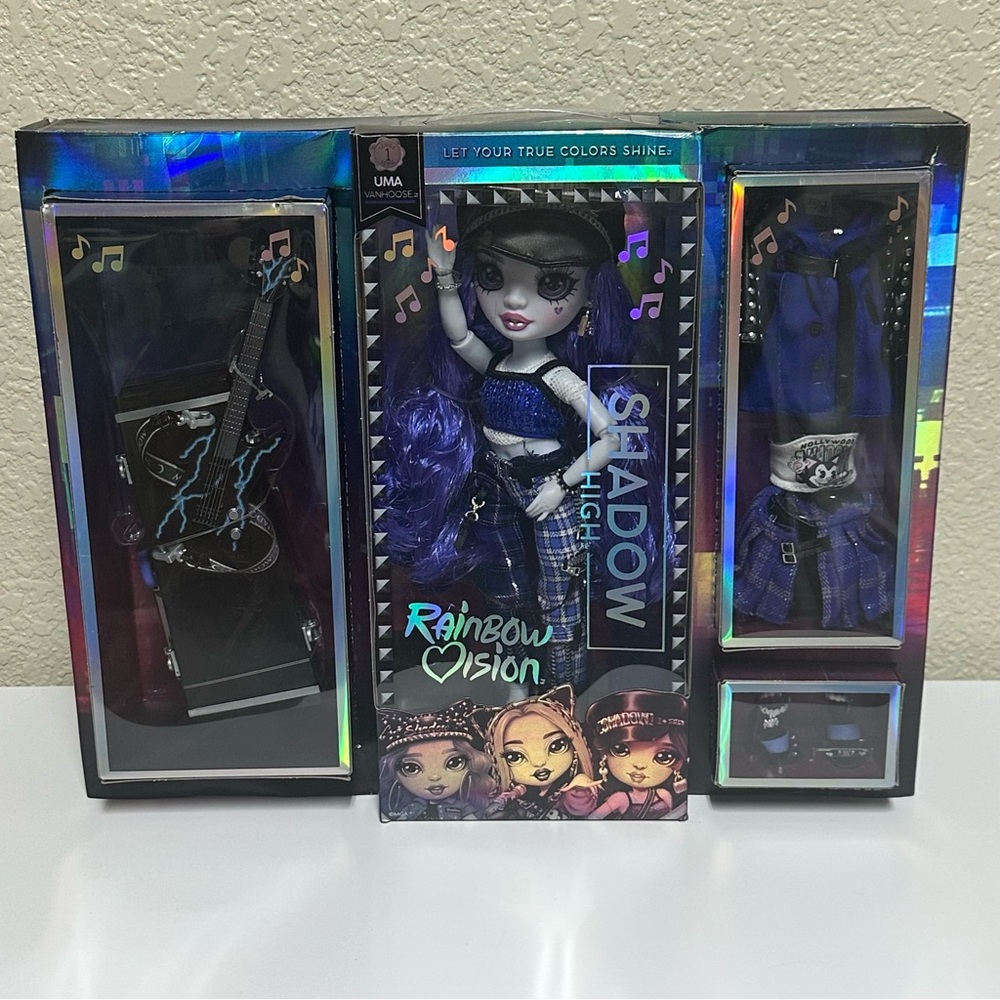 NEW IN BOX Shadow High Rainbow Vision Uma Vanhoose Articulated Fashion Doll